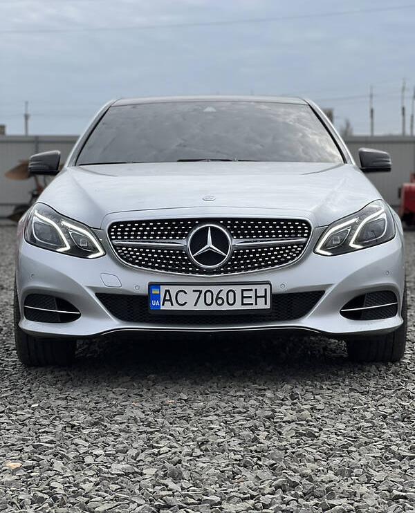 Mercedes-Benz E 220 2013