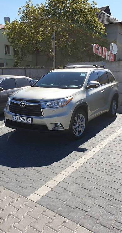 Toyota Highlander 2014
