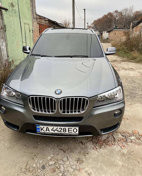 BMW X3 2011