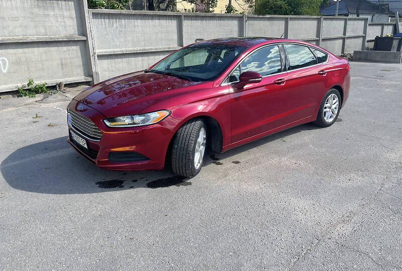 Ford Fusion SE 2014