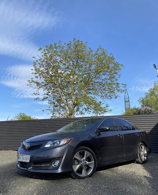 Toyota Camry v50 2014