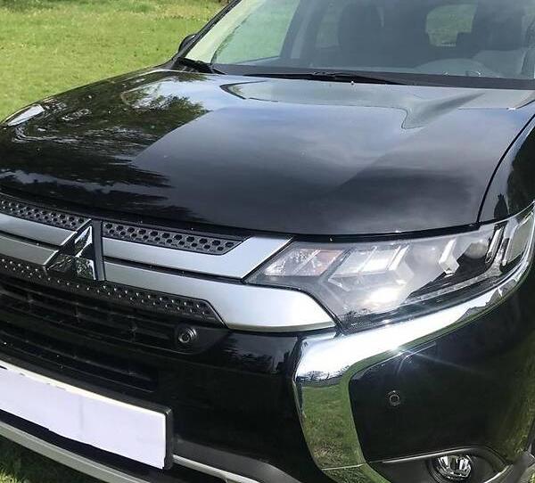 Mitsubishi Outlander ULTAMATE 4WD 2021