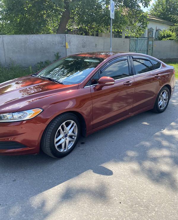 Ford Fusion SE 2013