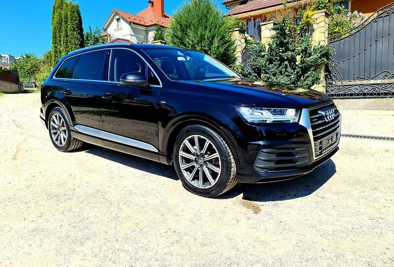 Audi Q7 Matrix  2016