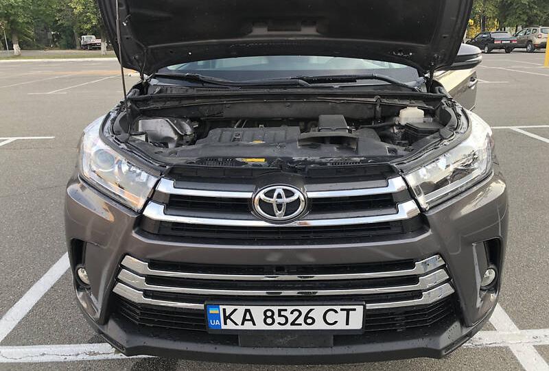 Toyota Highlander 3.5 AWD 2015