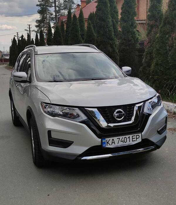 Nissan Rogue SV 2016