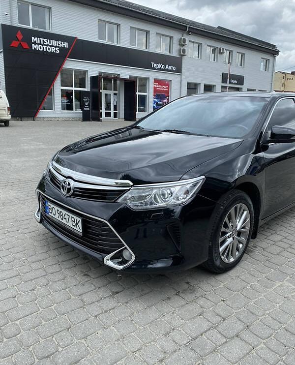 Toyota Camry Prestige  2015