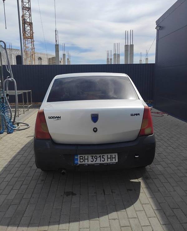 Dacia Logan 2007