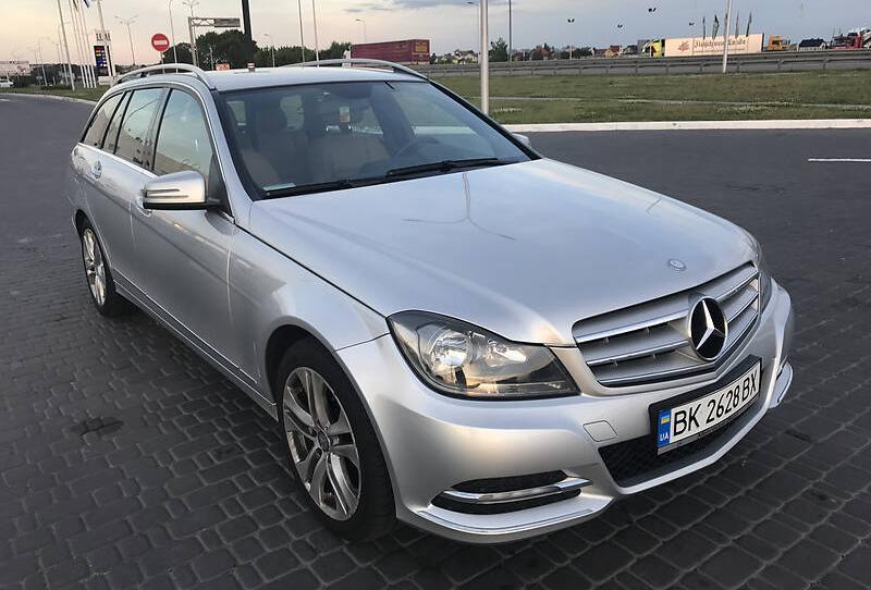 Mercedes-Benz C 180 2012