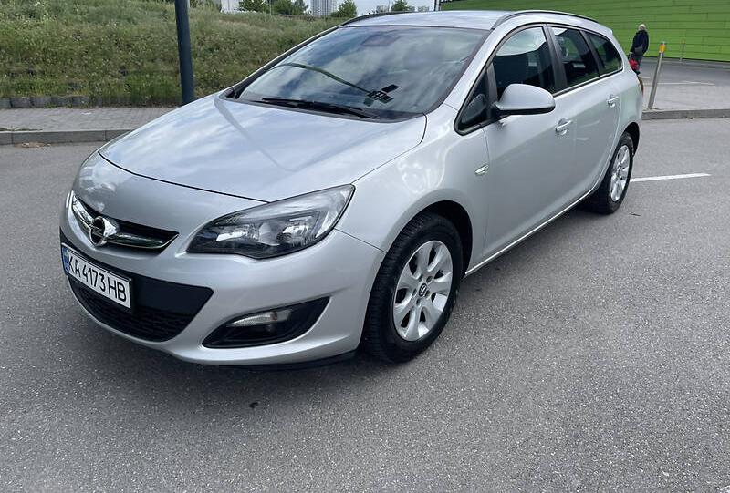 Opel Astra J 2014