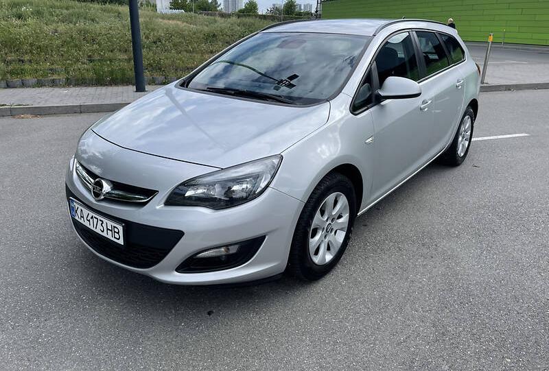 Opel Astra J 2014