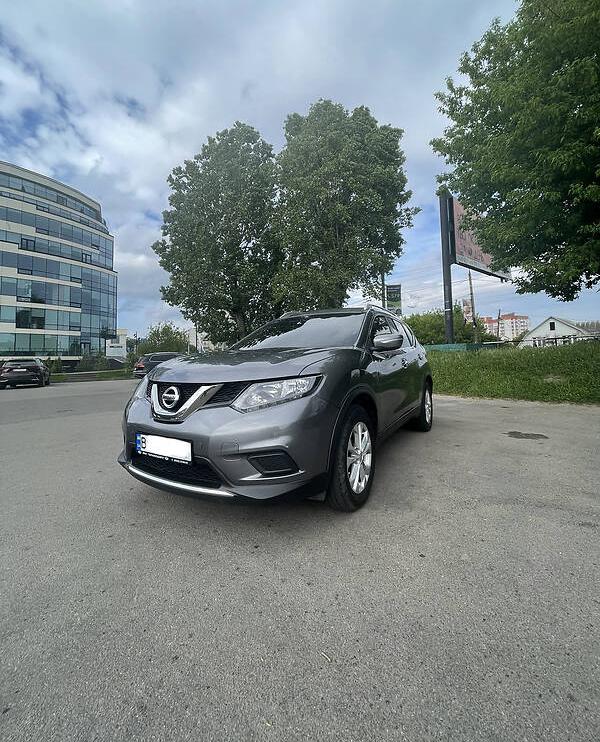 Nissan Rogue SV 2014