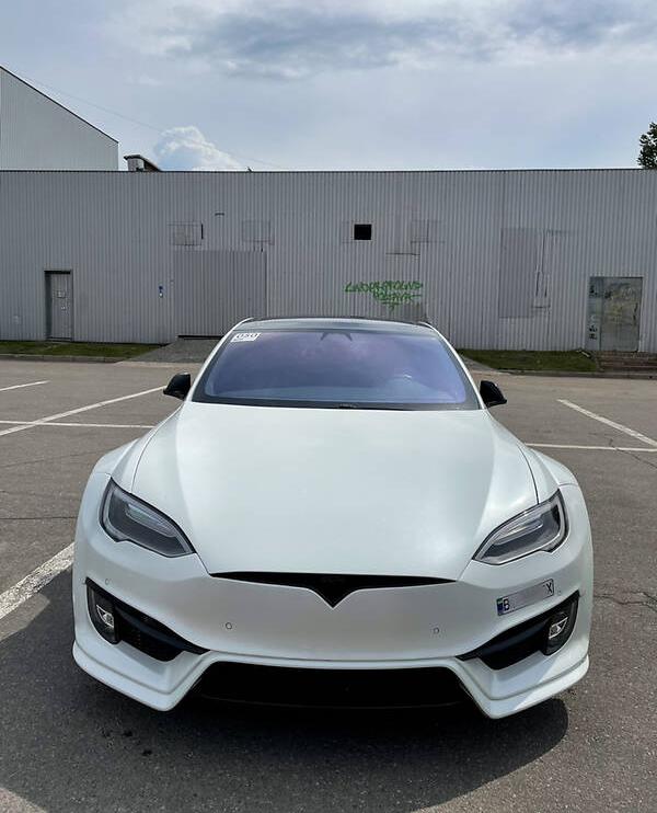Tesla Model S 2017