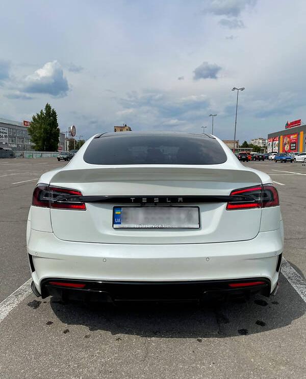 Tesla Model S 2017