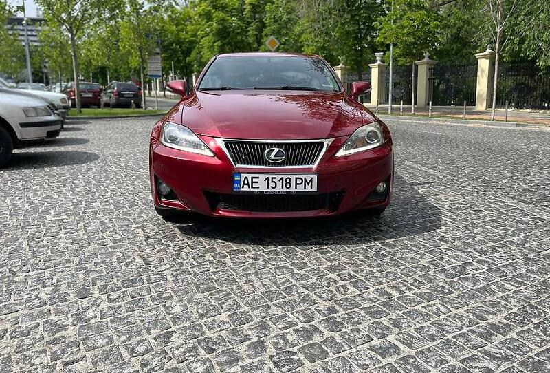 Lexus IS 250 AWD 2012