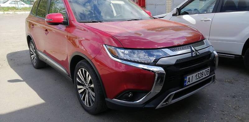 Mitsubishi Outlander 2018