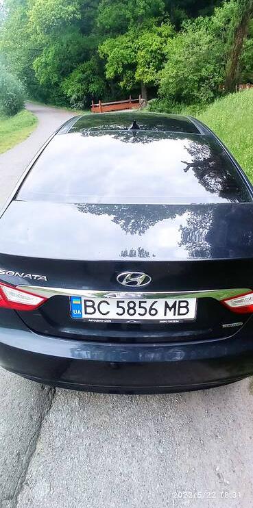 Hyundai Sonata 2012