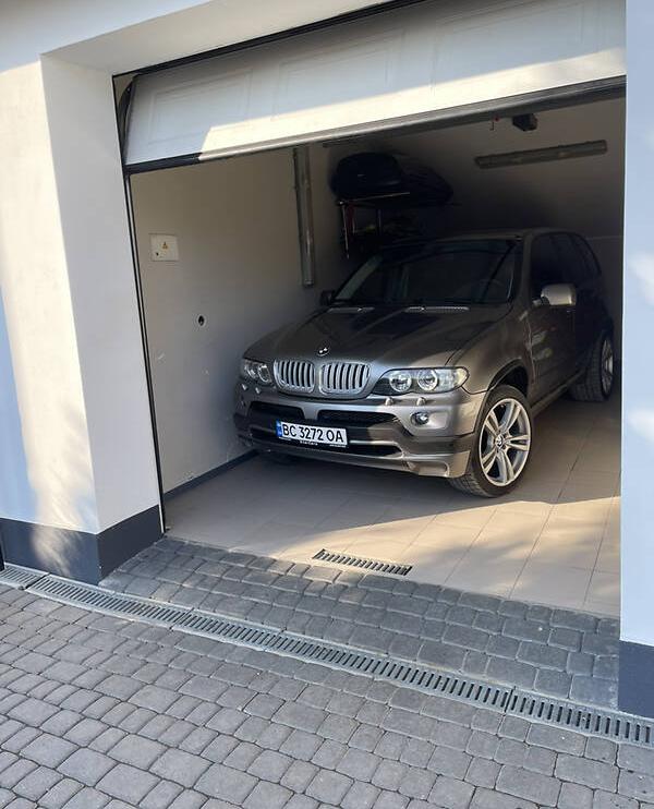 BMW X5 2003