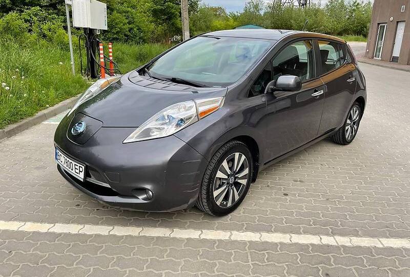 Nissan Leaf SL Bose 2013