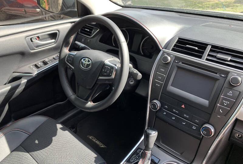 Toyota Camry 2017
