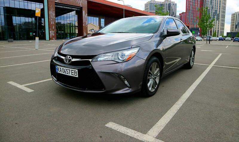 Toyota Camry SE 2016