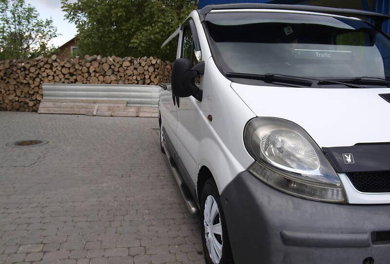 Renault Trafic пасс. 2004