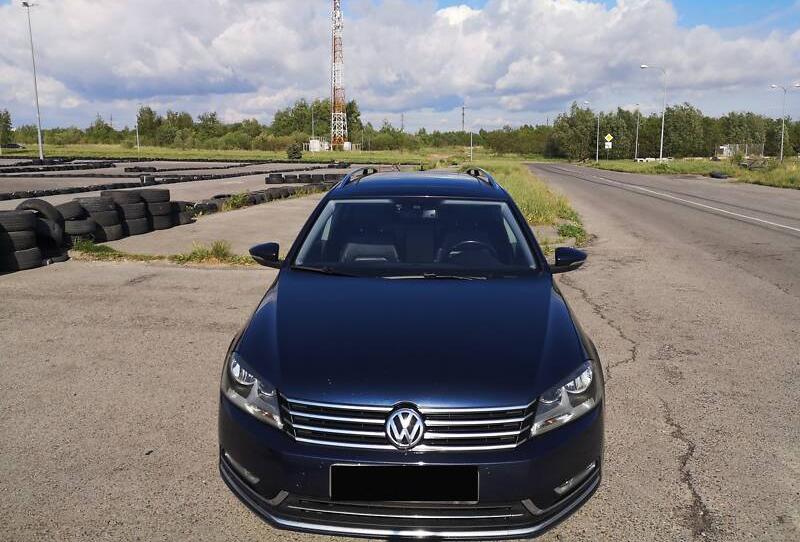 Volkswagen Passat B7 2012