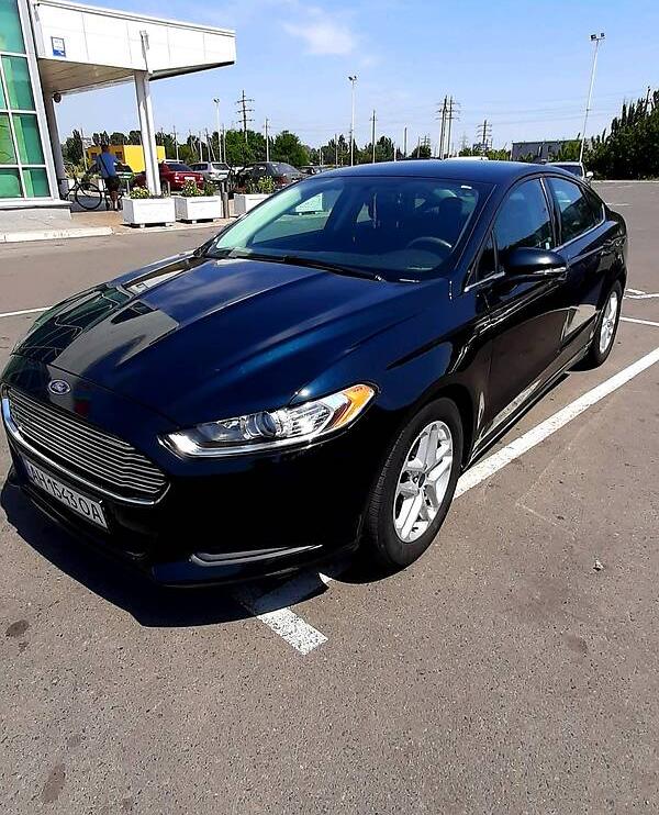 Ford Fusion SE 2013