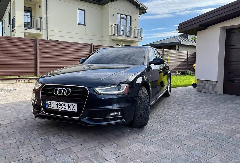 Audi A4 Premium Plus SLine 2014