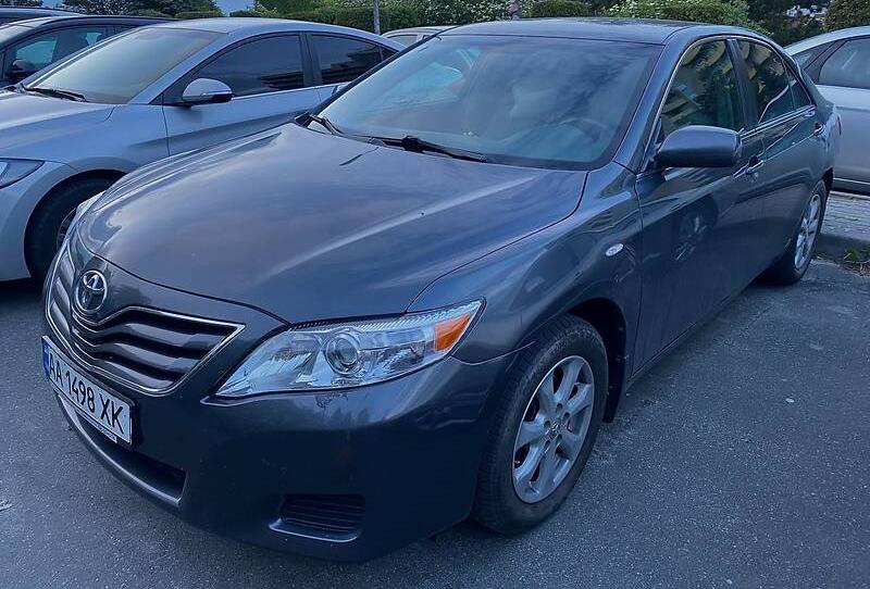Toyota Camry 2011