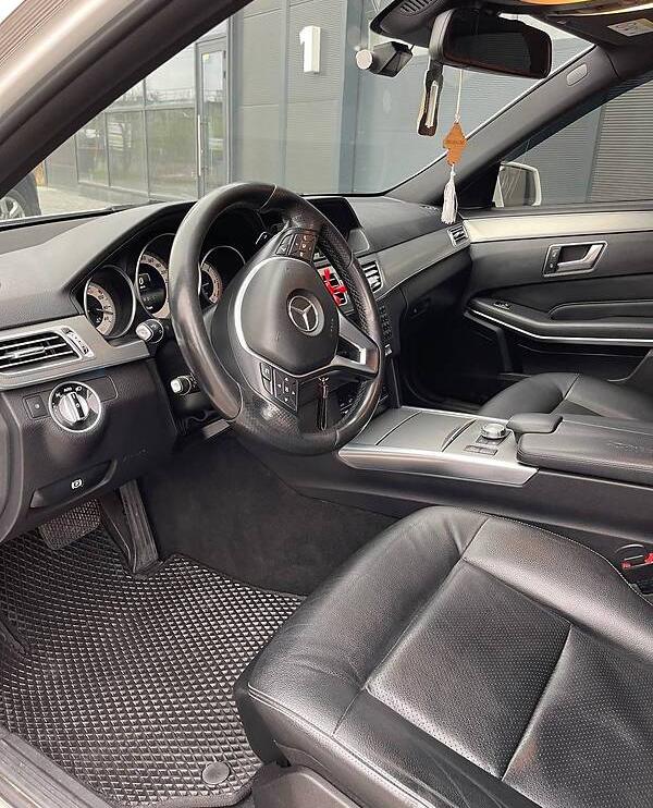 Mercedes-Benz E 220 2014