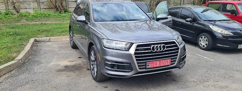 Audi Q7 2017