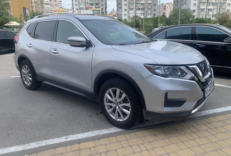 Nissan Rogue Sv  2017
