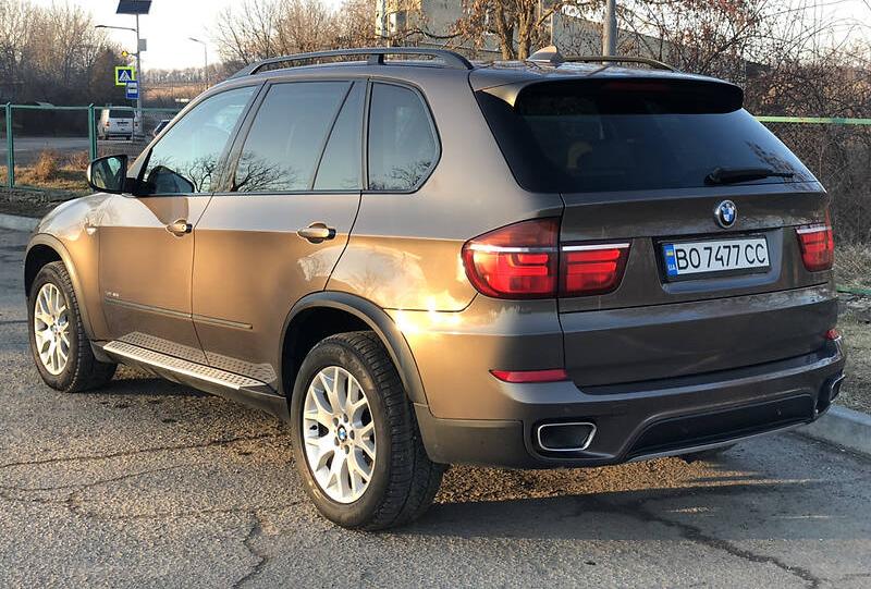 BMW X5 2011