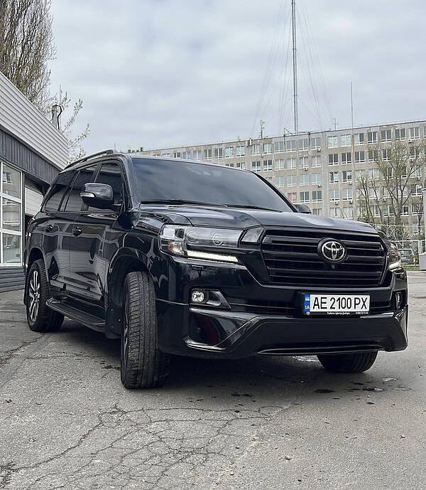 Toyota Land Cruiser 200 2017
