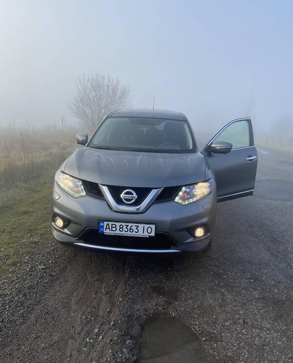 Nissan X-Trail 2015