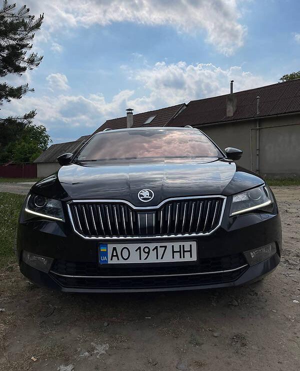 Skoda Superb 2.0  2017