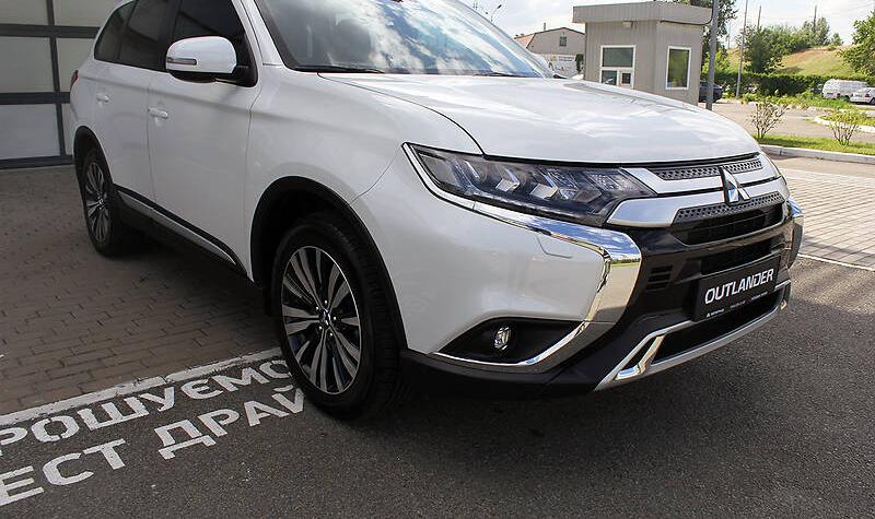 Mitsubishi Outlander Instyle 2020