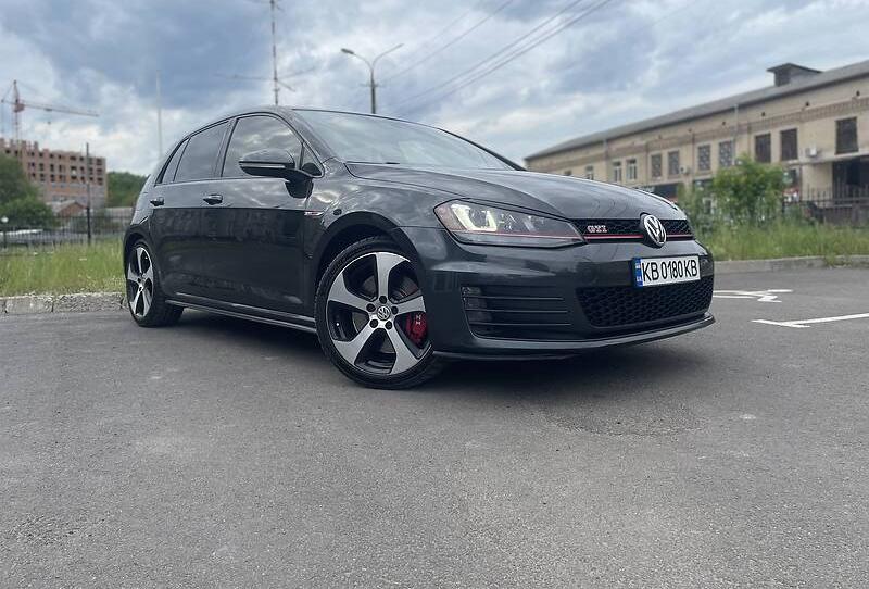 Volkswagen Golf GTI Autobahn Performance 2015