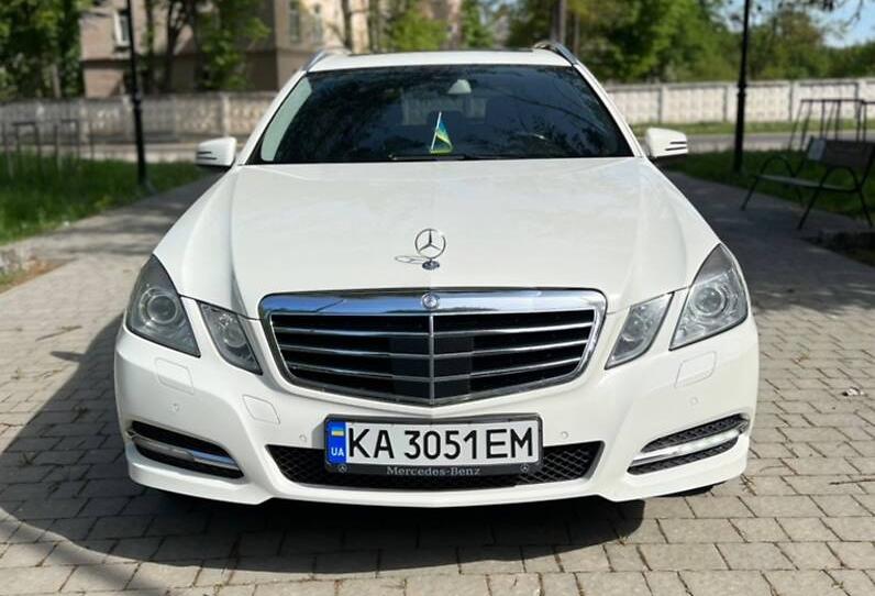 Mercedes-Benz E 250 2011