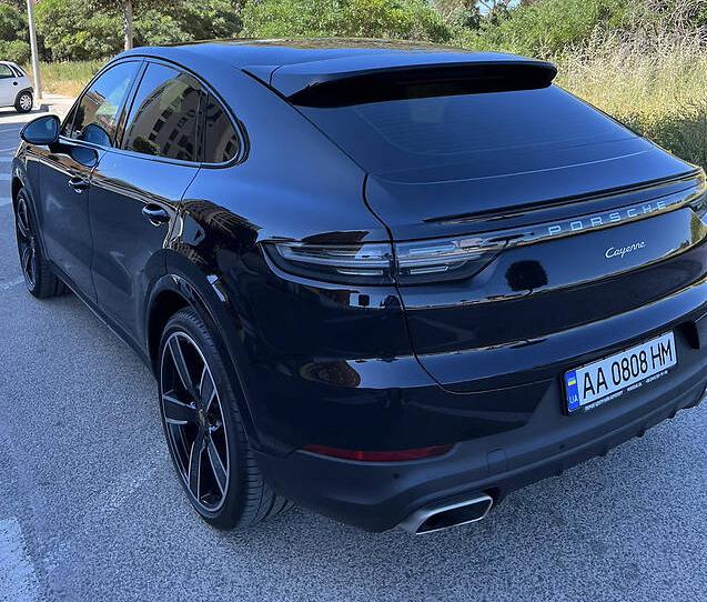 Porsche Cayenne Coupe 2021