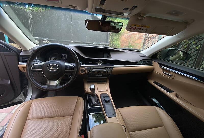 Lexus ES 250 2017
