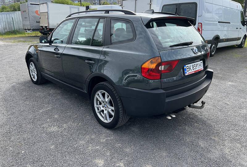BMW X3 2004