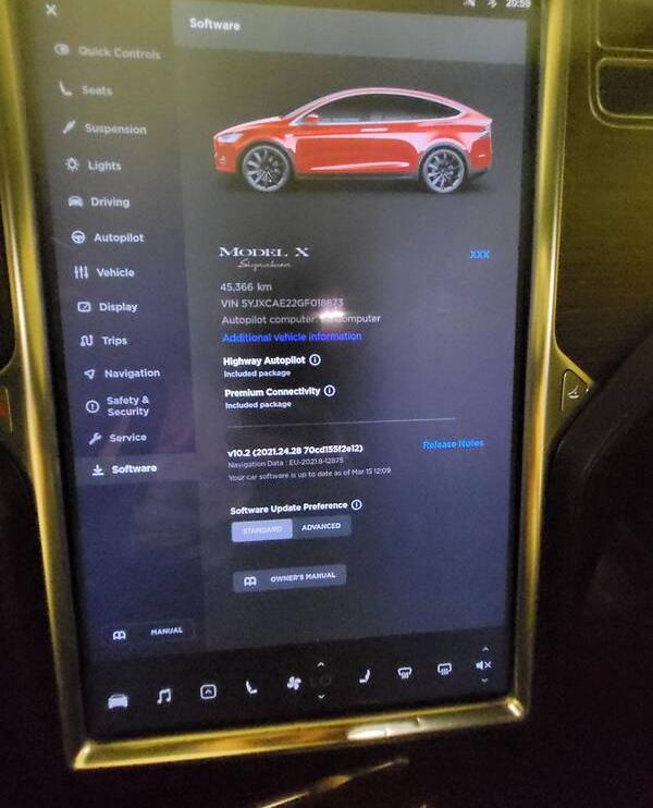 Tesla Model X 2016