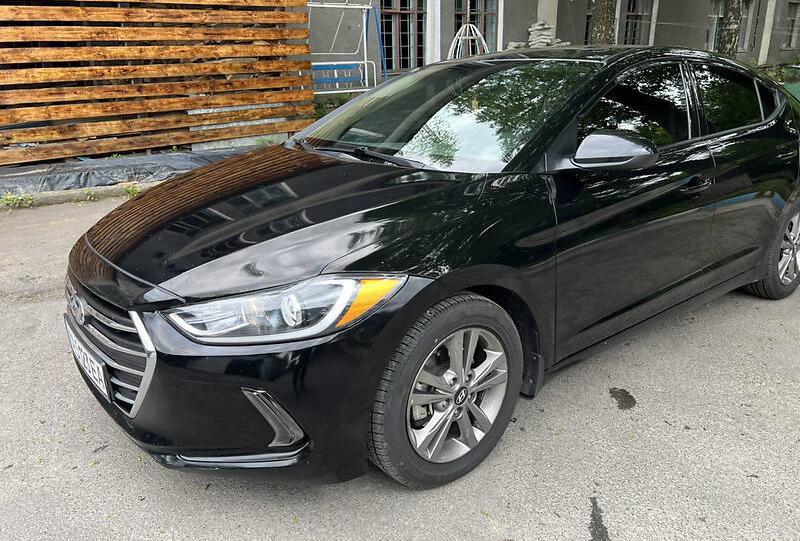 Hyundai Elantra 2017