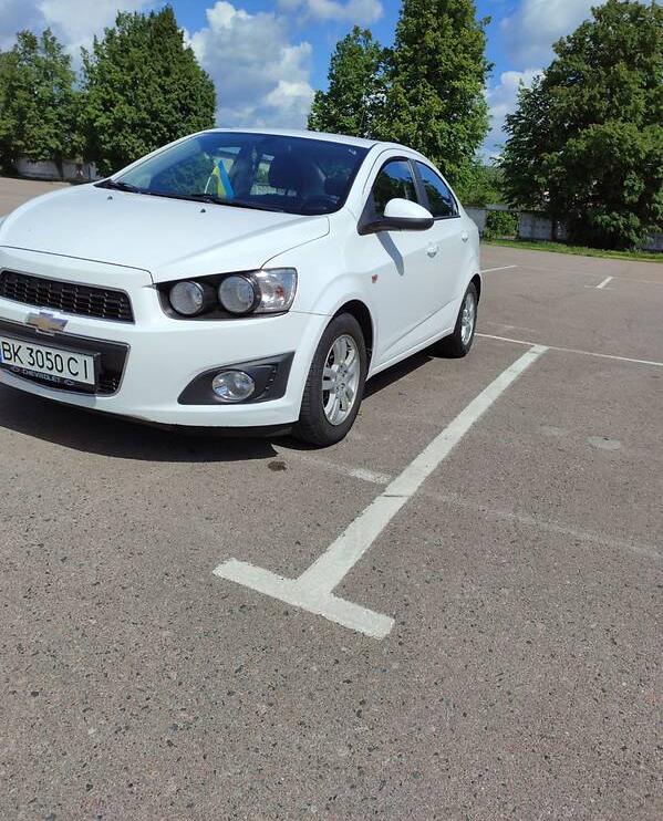 Chevrolet Aveo T 300 2013