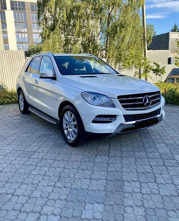 Mercedes-Benz ML 350 2012