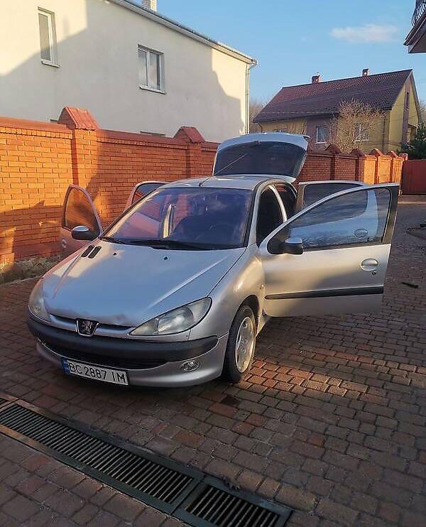 Peugeot 206 2002