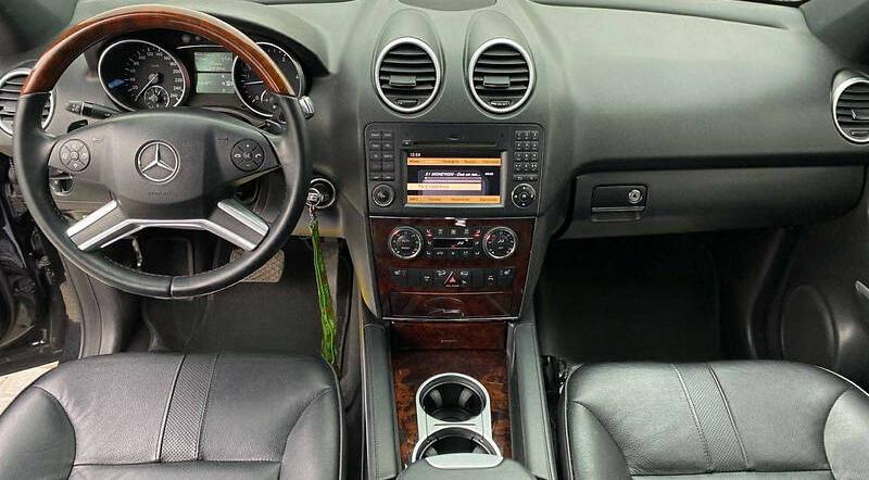 Mercedes-Benz ML 350 2010