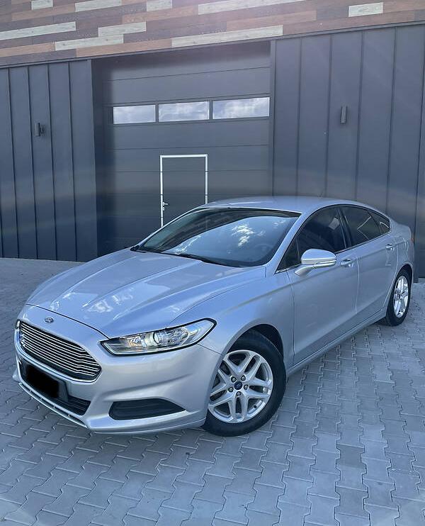 Ford Fusion SE 2014
